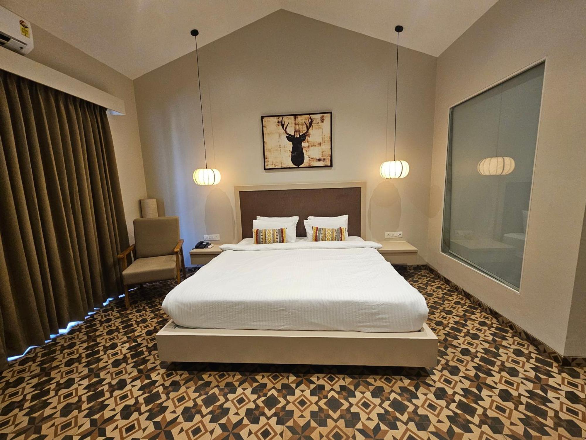 River Estates Luxury Resort & Spa Karjat Luaran gambar