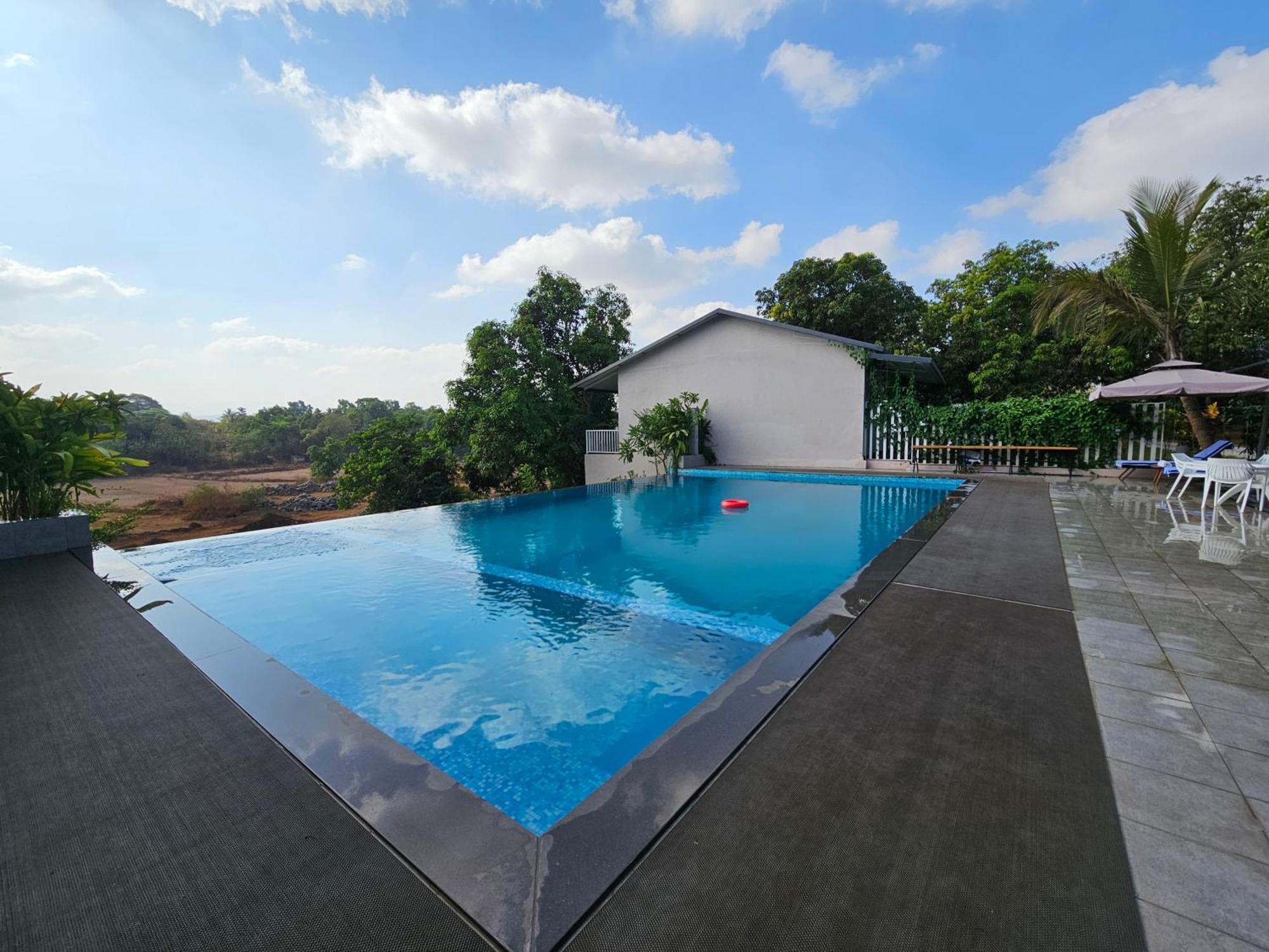 River Estates Luxury Resort & Spa Karjat Luaran gambar