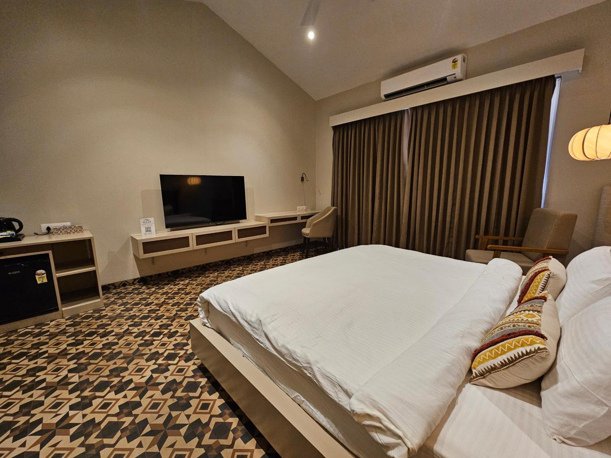 River Estates Luxury Resort & Spa Karjat Luaran gambar